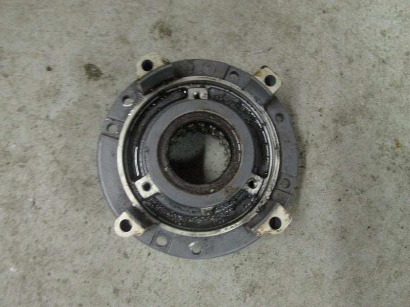 1998 Yamaha outboard 175hp carbureted S175TXRW bearing carrier 6R3-15163-00-94