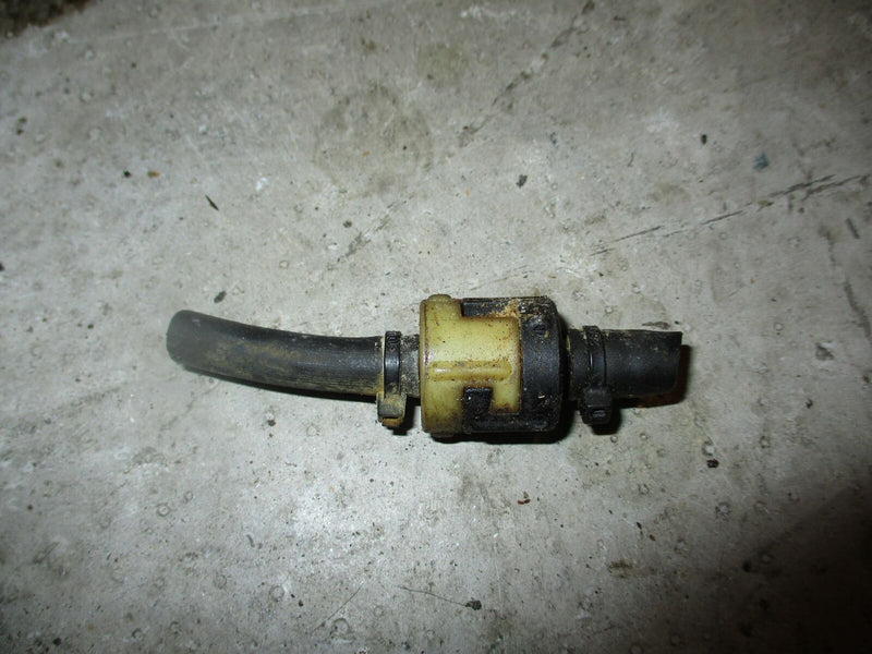 Evinrude ETEC 225hp outboard oil hose connector (0348478)