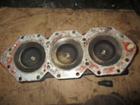 Load image into Gallery viewer, Evinrude 150hp V6 fast strike outboard cylinder head
