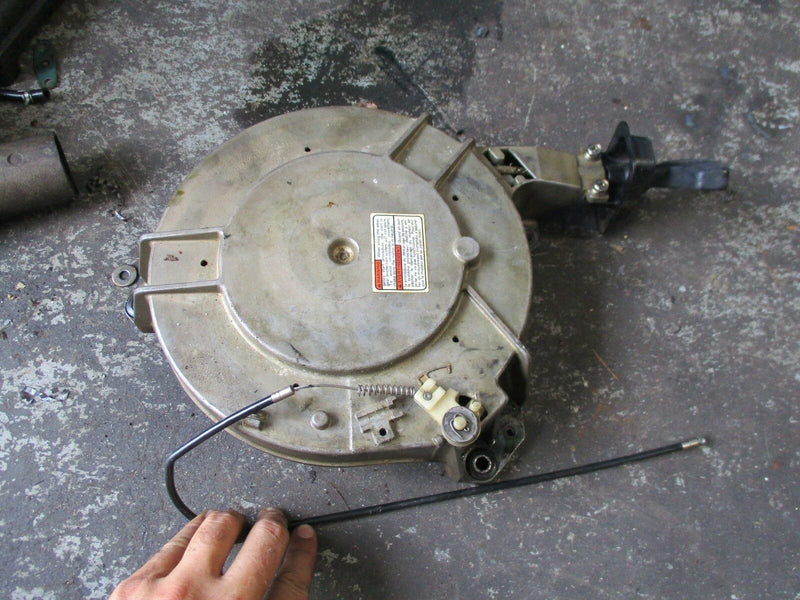 1996 Suzuki DT 40 2 stroke outboard rope pull starter 18100-94430
