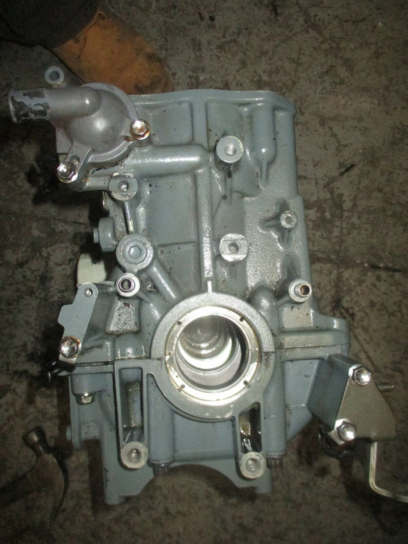 Suzuki DF70 70hp outboard crankcase block