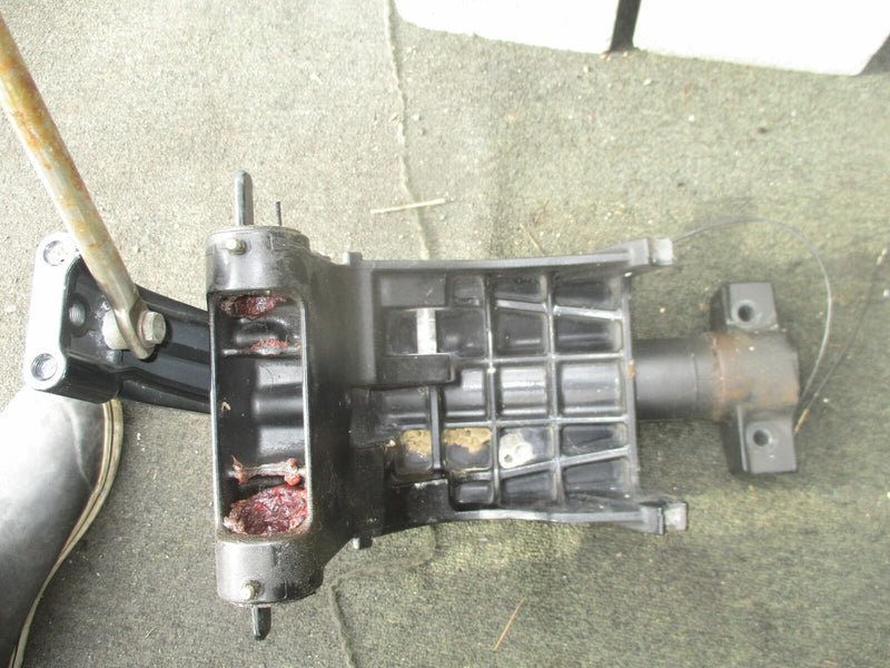 2009 Suzuki DF 40 50 hp outboard swivel bracket
