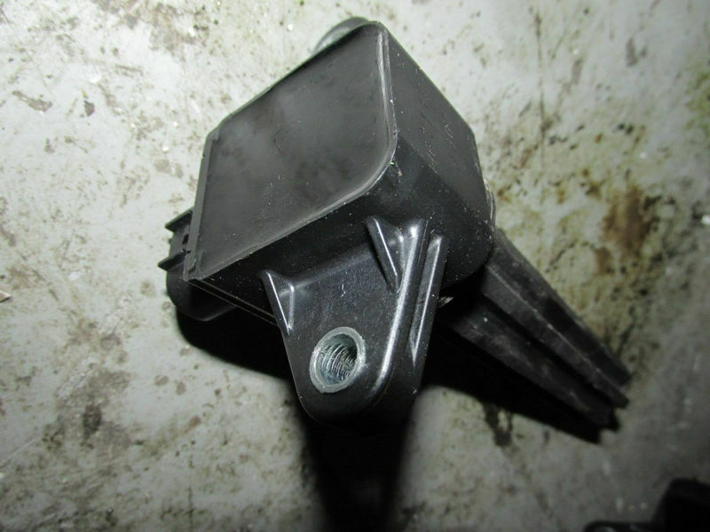 2005 Yamaha outboard 250hp 4 stroke F250TXRD ignition coil 6P2-82310-00-00