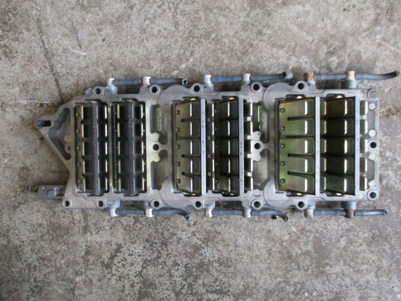 2002 Yamaha 175hp HPDI Outboard intake manifold with reed valve set 68h-13610