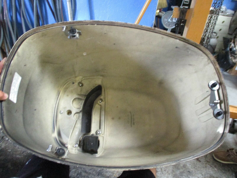 2001 Suzuki DF90 4-stroke top cowling