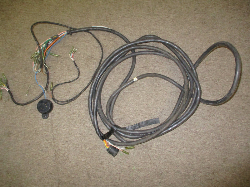 Suzuki outboard round black plug 21' rigging harness with buzzer