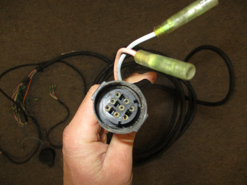 Suzuki outboard round black plug 21' rigging harness with buzzer