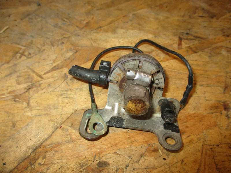 Johnson VRO 150hp 2 stroke outboard vacuum switch (394937)