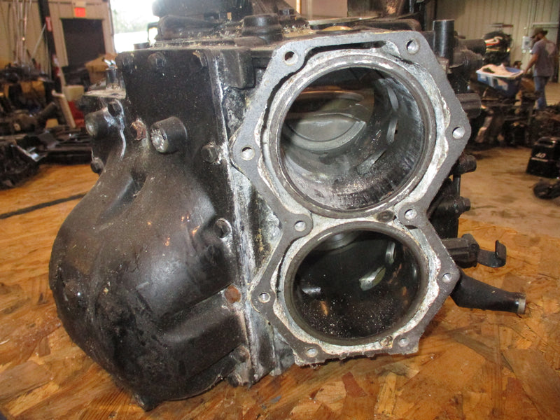 Johnson 90hp/115hp 2 stroke outboard bubble back crankcase block