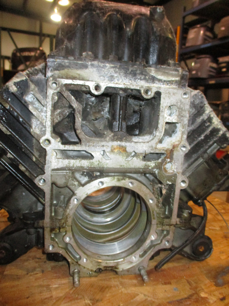 Johnson 90hp/115hp 2 stroke outboard bubble back crankcase block