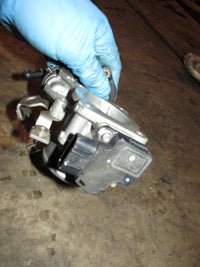 Load image into Gallery viewer, Suzuki DF50A 50hp 4 stroke outboard throttle body (13300-88L00)
