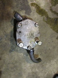 Load image into Gallery viewer, Yamaha 115hp 2 stroke outboard fuel pump (6E5-24410-03)
