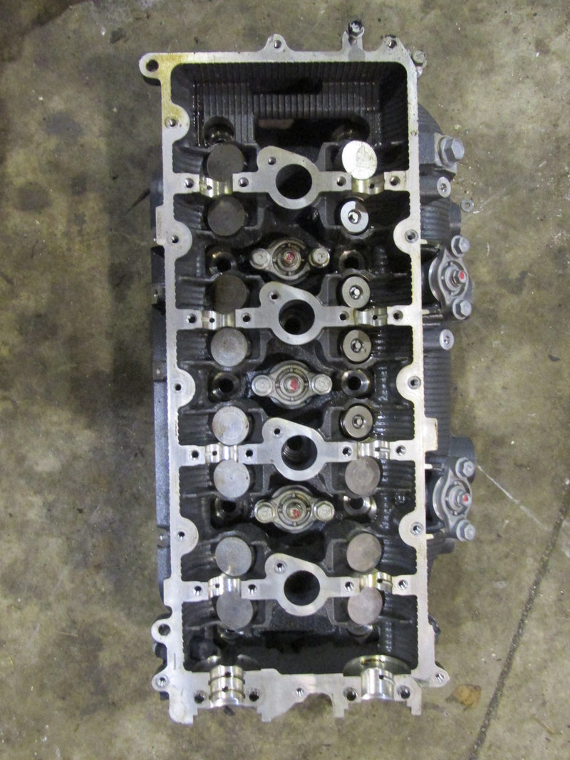 Yamaha 350hp 4 stroke outboard starboard cylinder head