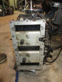 Load image into Gallery viewer, Evinrude ETEC 90hp 2 stroke outboard crankcase powerhead
