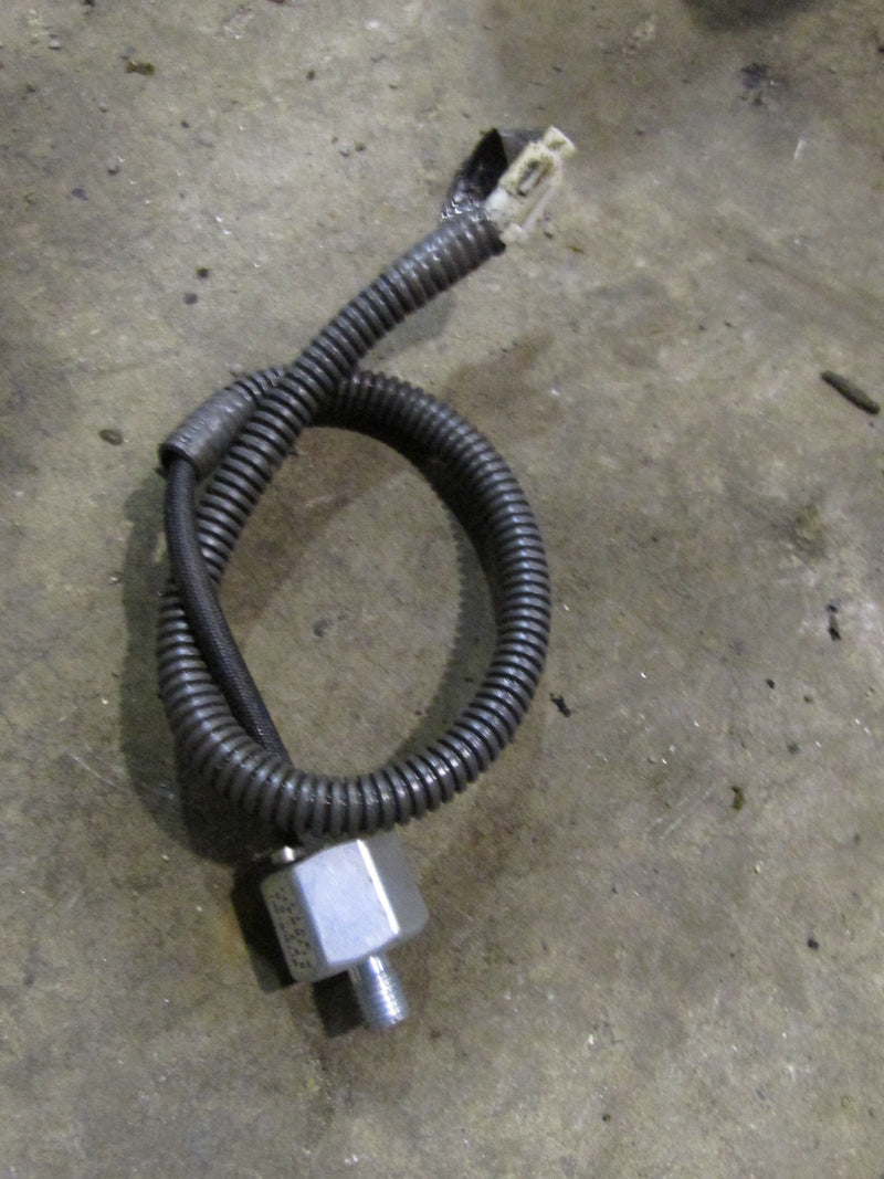 Yamaha 350hp 4 stroke outboard knock sensor (6P2-85780-00)