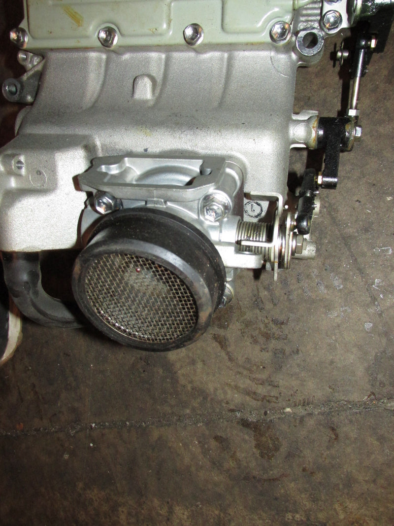 Suzuki DF115hp 4 stroke outboard intake manifold and throttle body