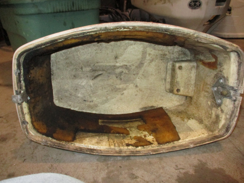 Johnson Seahorse 35hp 2 stroke outboard top cowling