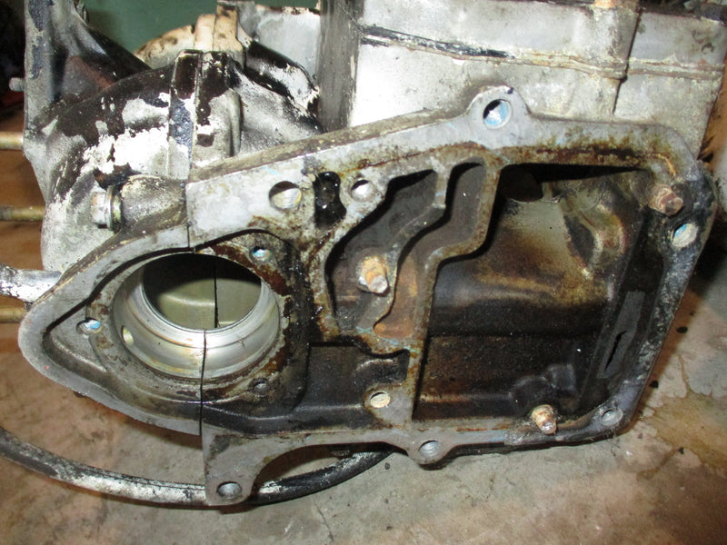 Johnson Seahorse 35hp 2 stroke outboard crankcase block