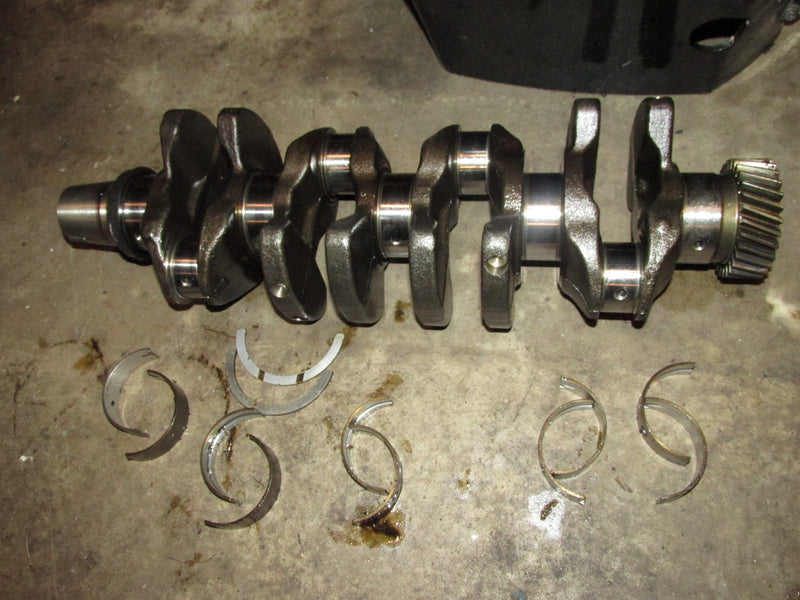 Suzuki DF115 115hp outboard crankshaft (12220-92J00)