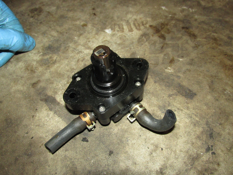 Suzuki DF115 115hp outboard fuel pump (15100-90J10)
