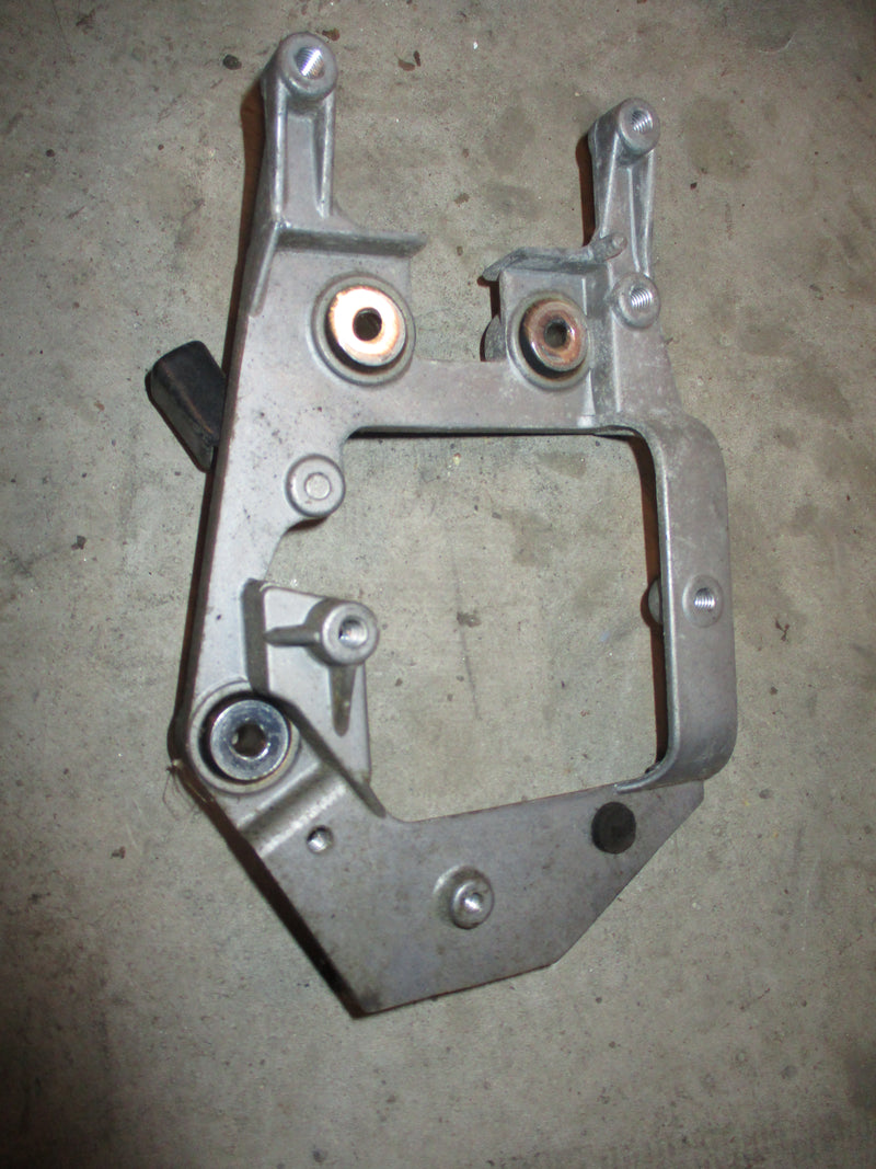 Mariner 30hp 2 stroke outboard electronics bracket