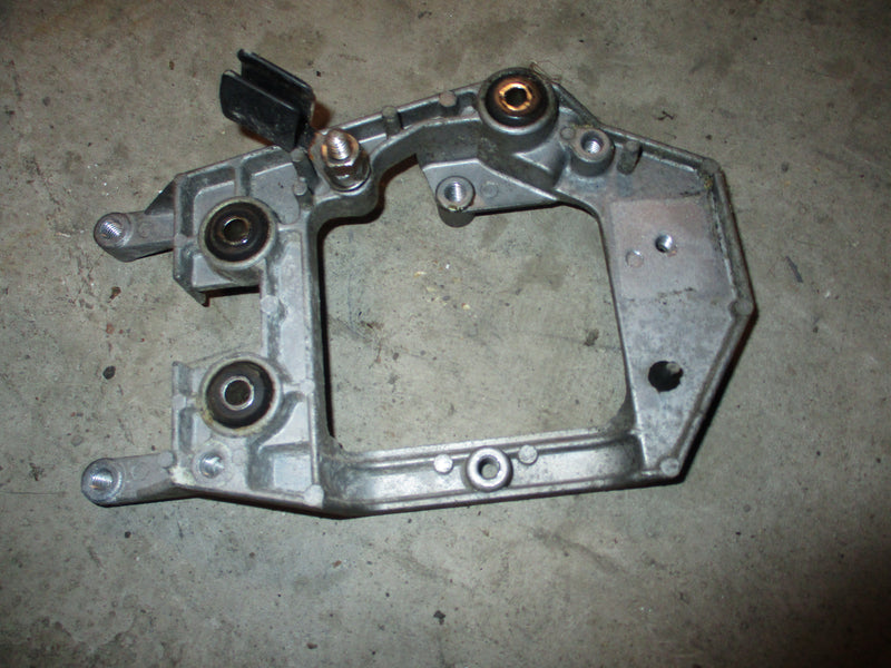 Mariner 30hp 2 stroke outboard electronics bracket