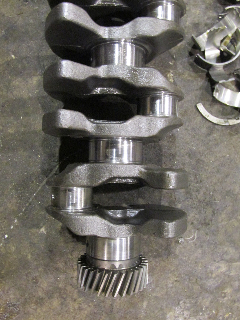 Suzuki DF90 90hp outboard crankshaft (12220-90J01)