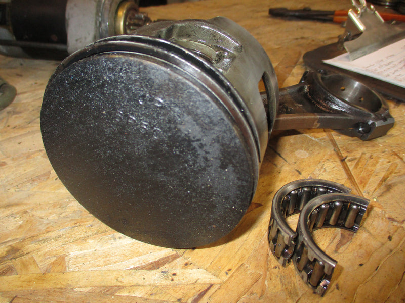 Yamaha 115hp 2 stroke outboard starboard piston and rod (6R5-01)