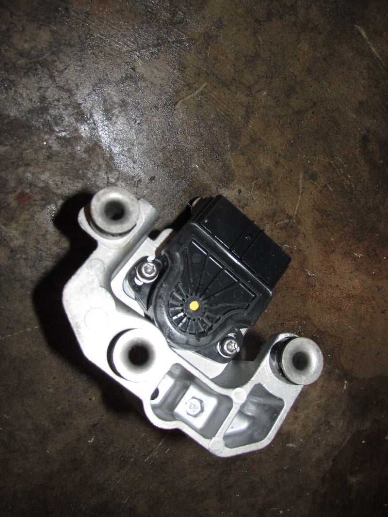Yamaha 250hp VMAX SHO outboard throttle position sensor