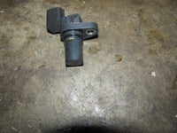 Load image into Gallery viewer, Yamaha 250hp VMAX SHO outboard cam position sensor (6P2-85896-00-00)
