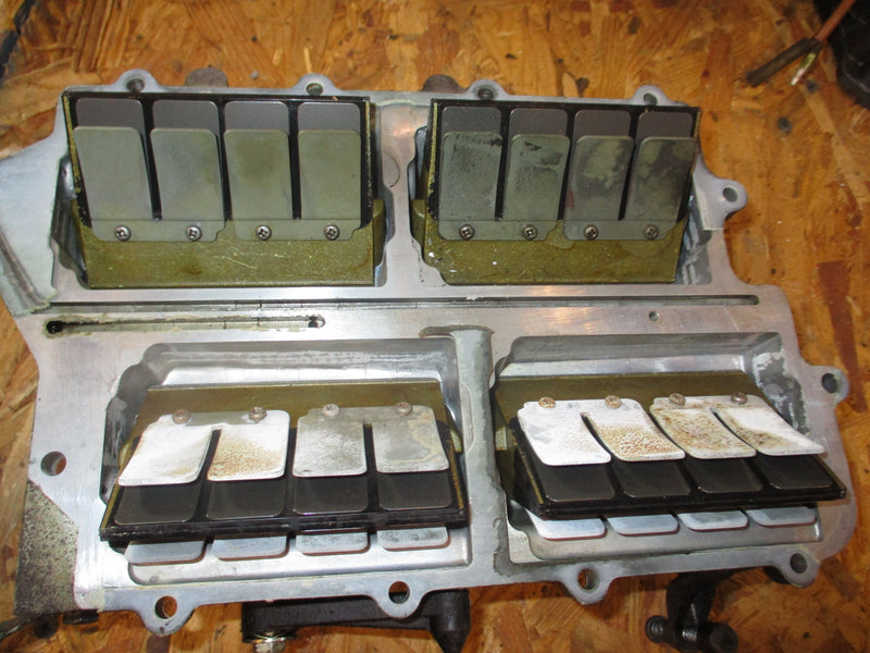 Yamaha 115hp 2 stroke outboard intake manifold with reeds (6E5-13641-02-94)