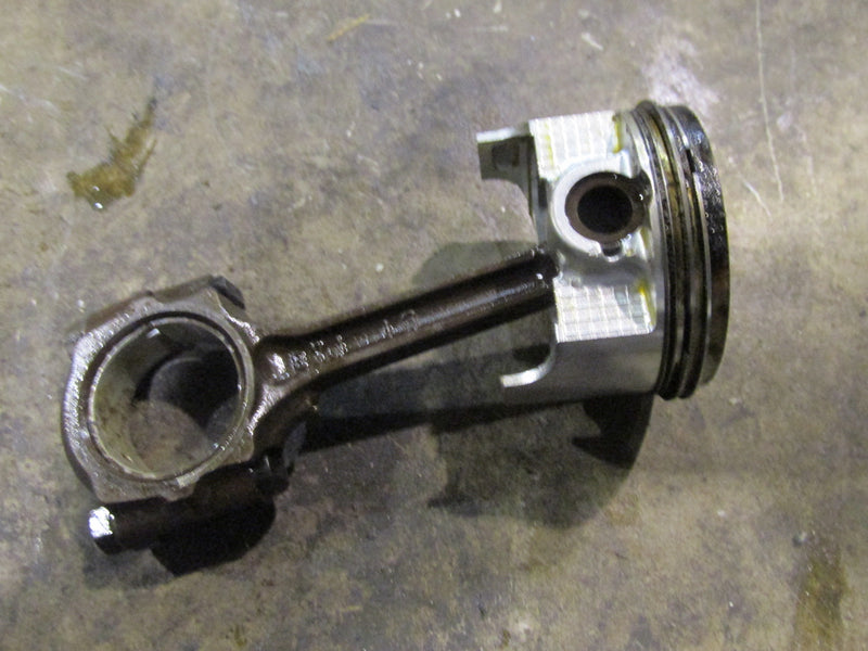 Suzuki DF50 50hp outboard piston and rod (48601-97E01)