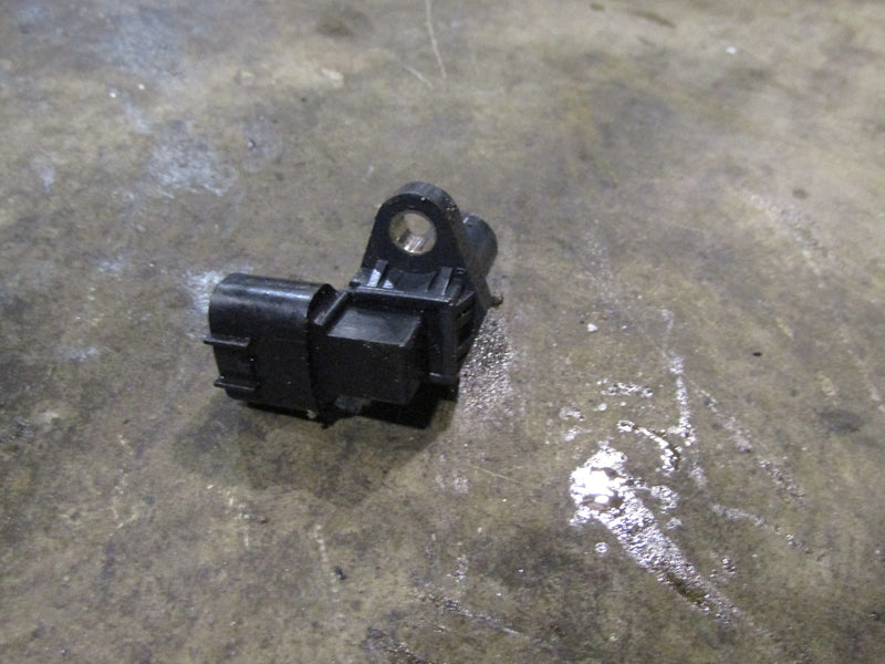Suzuki DF50 50hp outboard cam position sensor