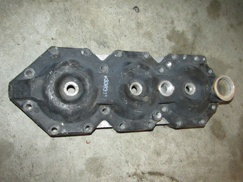 Johnson outboard cylinder head (338311)