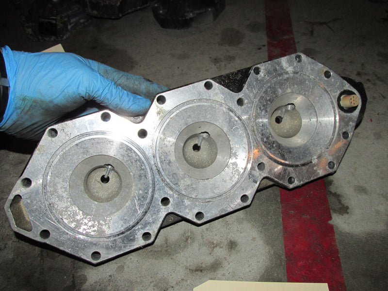 Johnson 150hp outboard cylinder head (346452)