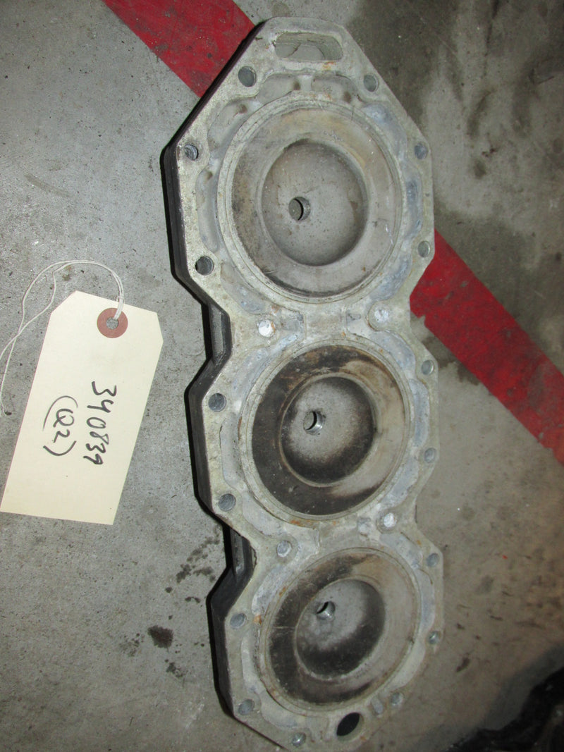 Johnson 225hp outboard cylinder head (340839)