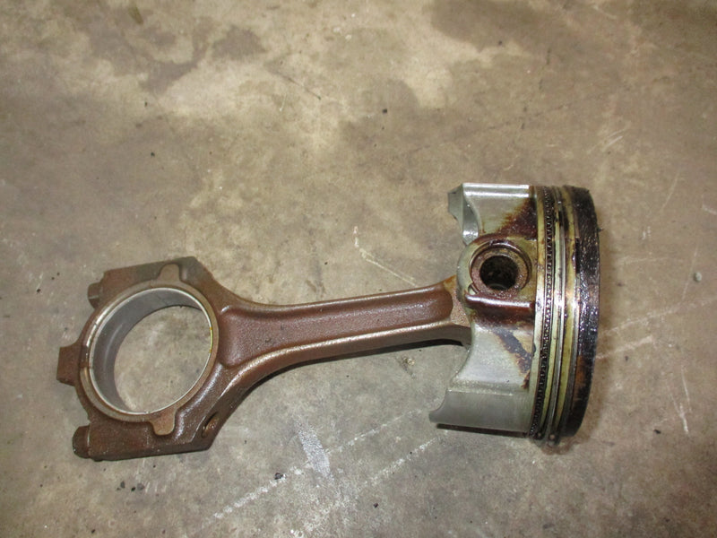 Yamaha 200hp 4 stroke outboard piston and rod (69J-11631-00-B0)