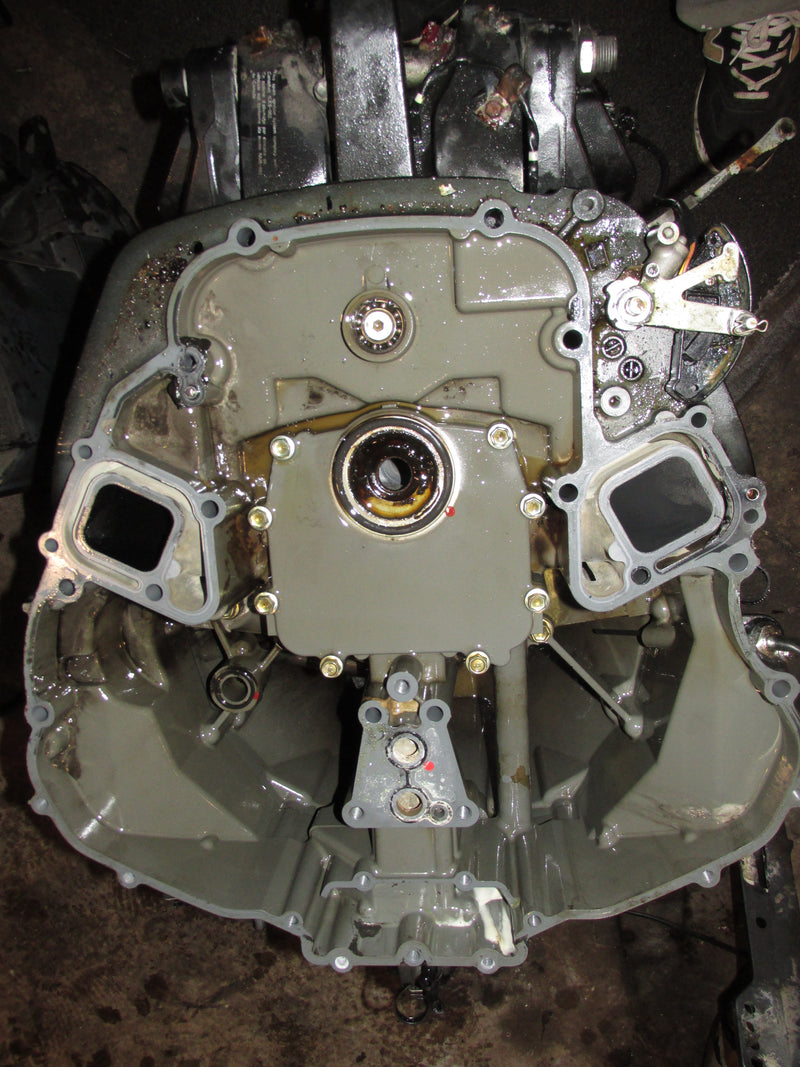 Suzuki DF250 250hp outboard 25"  midsection