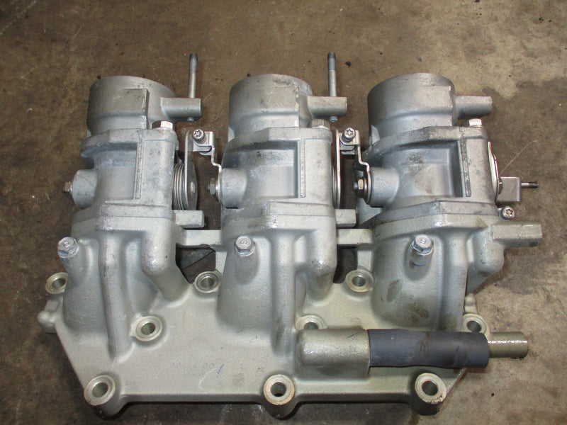 Yamaha 200hp 4 stroke outboard port intake manifold (60L-13750-00-00)