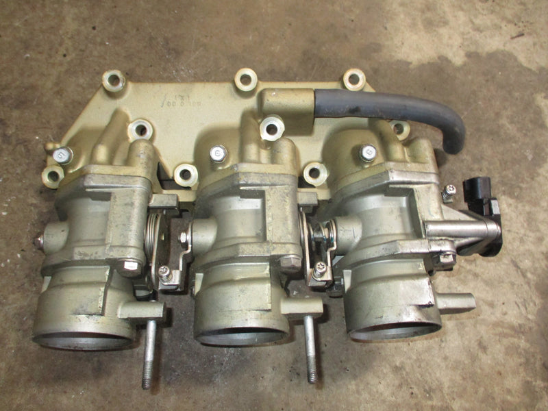 Yamaha 200hp 4 stroke outboard starboard intake manifold (60L-1375A-00)
