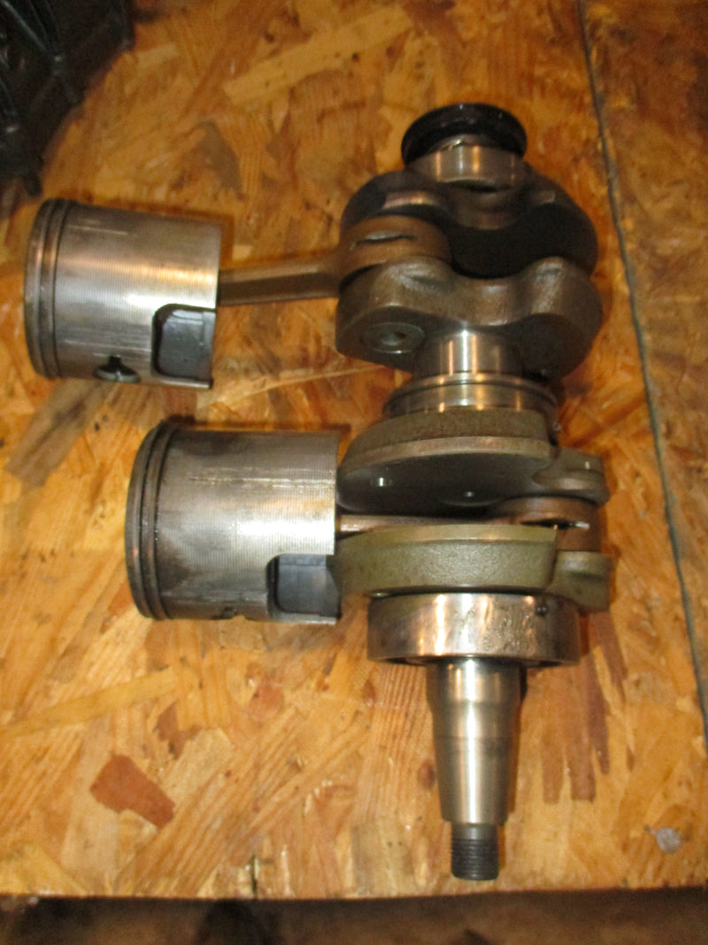 Suzuki DT40 40hp outboard crankshaft (12200-94490)