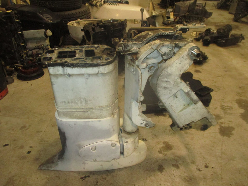 Evinrude 115hp 2 stroke outboard 25" midsection