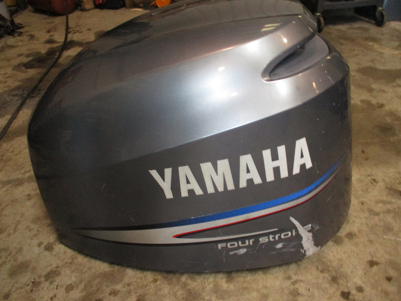 Yamaha 225hp 4 stroke outboard top cowling