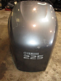 Load image into Gallery viewer, Yamaha 225hp 4 stroke outboard top cowling
