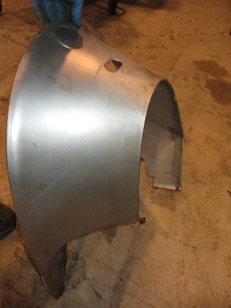 Honda BF115 115hp outboard plastic apron (83711-ZW5-0000)