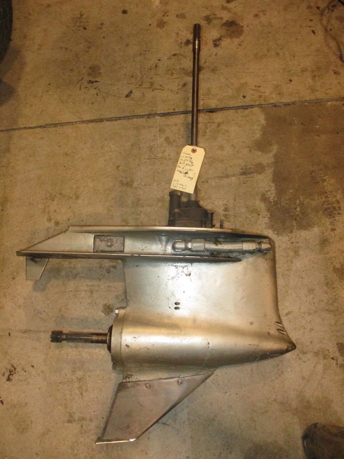 Honda BF115 115hp outboard 20" lower unit