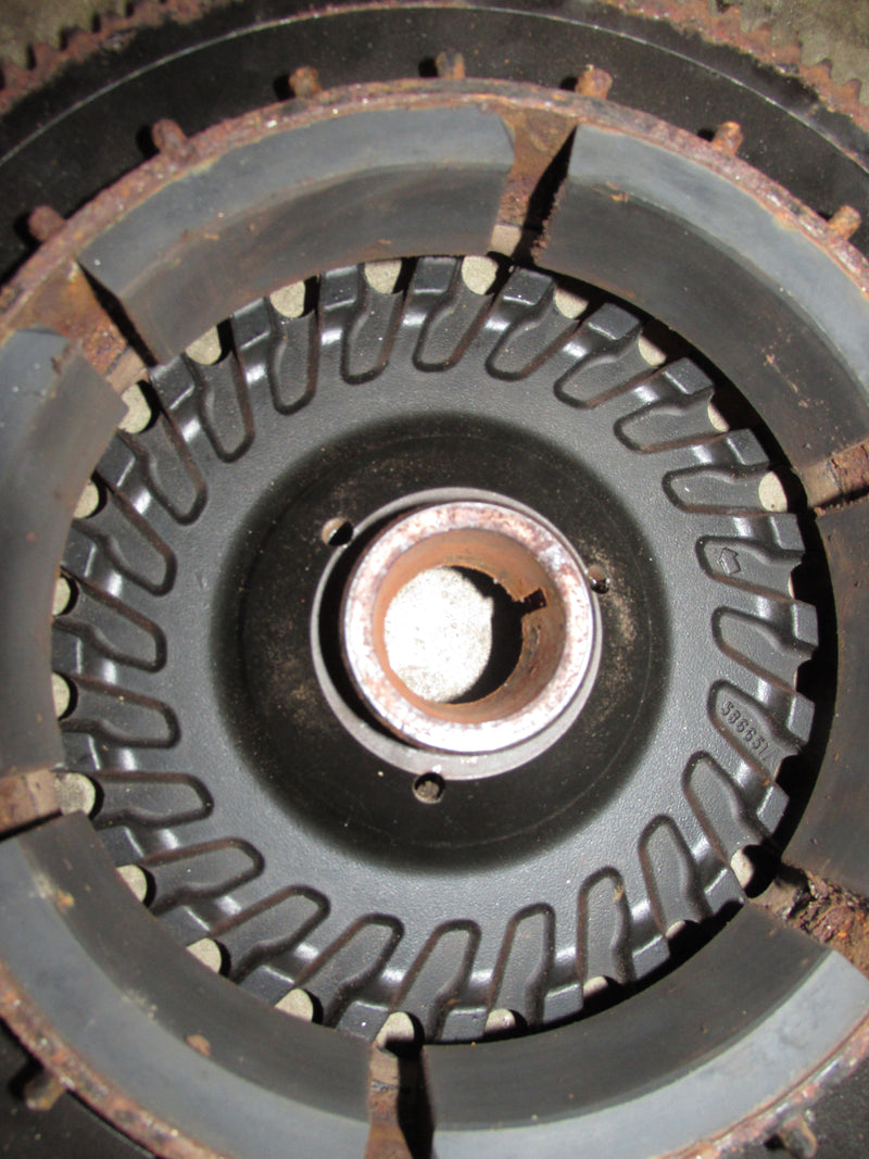 Evinrude Ficht 225hp 2 stroke outboard flywheel (586653)