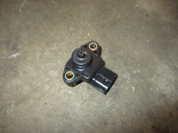 Load image into Gallery viewer, Yamaha OX66 225hp outboard map sensor (65L-82380-00)
