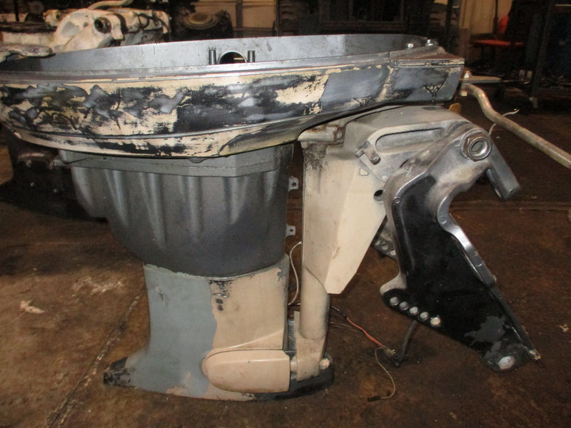 Yamaha 50hp 4 stroke outboard 20" shaft mid section