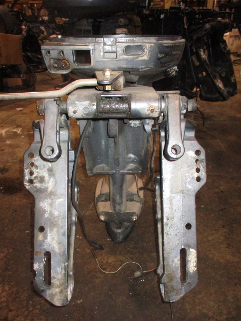 Yamaha 50hp 4 stroke outboard 20" shaft mid section